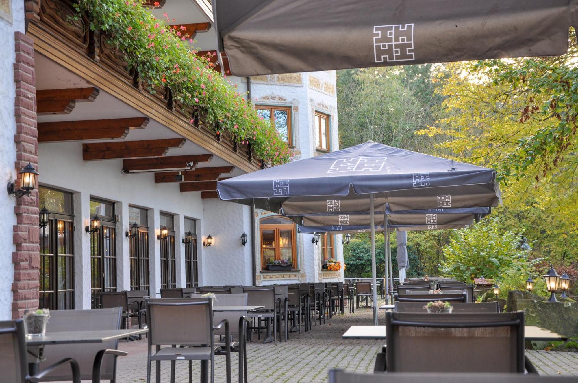 Hotel-Restaurant Kreuzberghof Tagungs- Und Veranstaltungshotel Tiefenbach  ภายนอก รูปภาพ