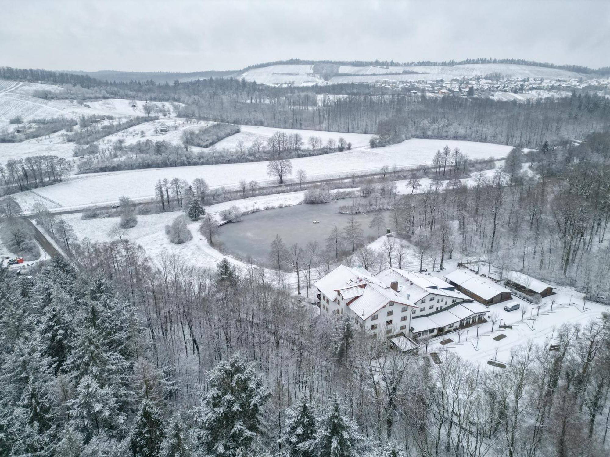 Hotel-Restaurant Kreuzberghof Tagungs- Und Veranstaltungshotel Tiefenbach  ภายนอก รูปภาพ