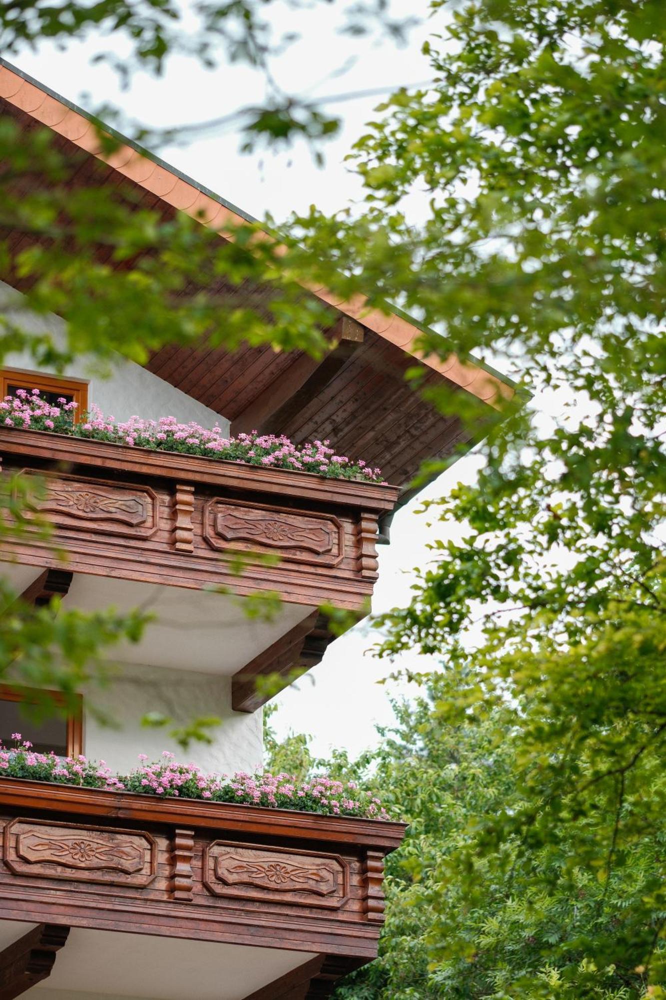Hotel-Restaurant Kreuzberghof Tagungs- Und Veranstaltungshotel Tiefenbach  ภายนอก รูปภาพ